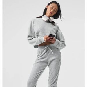 Alo muse hoodie size M